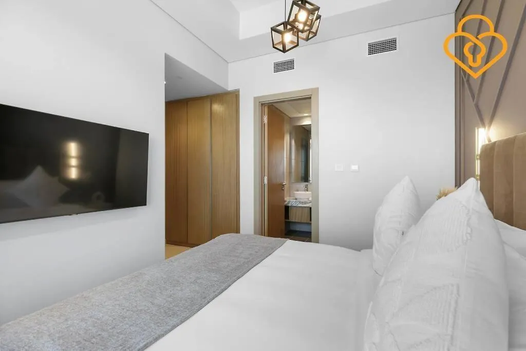 Apartament Keysplease 2 Bedroom With Study Aykon City Minutes To Downtown Dubaj