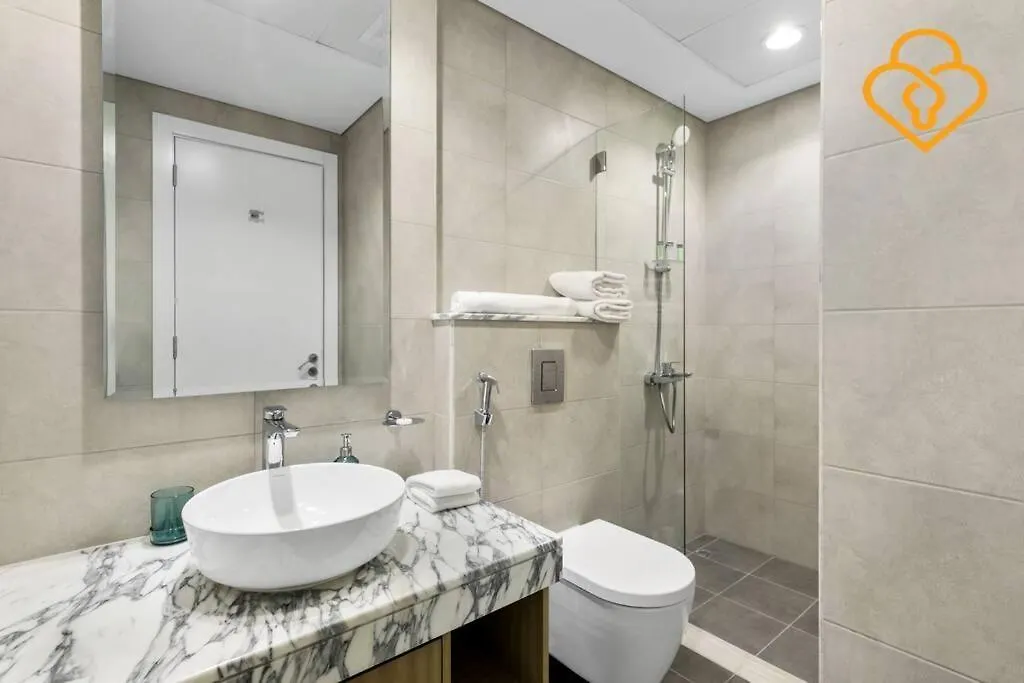 Keysplease 2 Bedroom With Study Aykon City Minutes To Downtown Dubaj 0*,  Zjednoczone Emiraty Arabskie